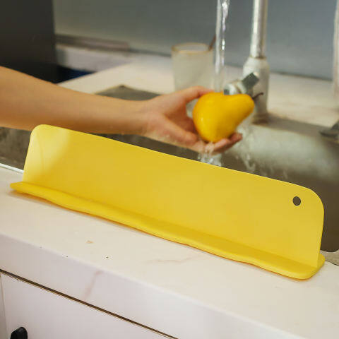 Silicone Sink Splash Guard with Suction Cup